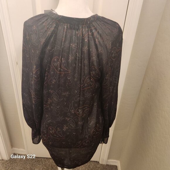 joie cecarina100% Silk Sheer Blouse. NWT. Size Small - Picture 8 of 12